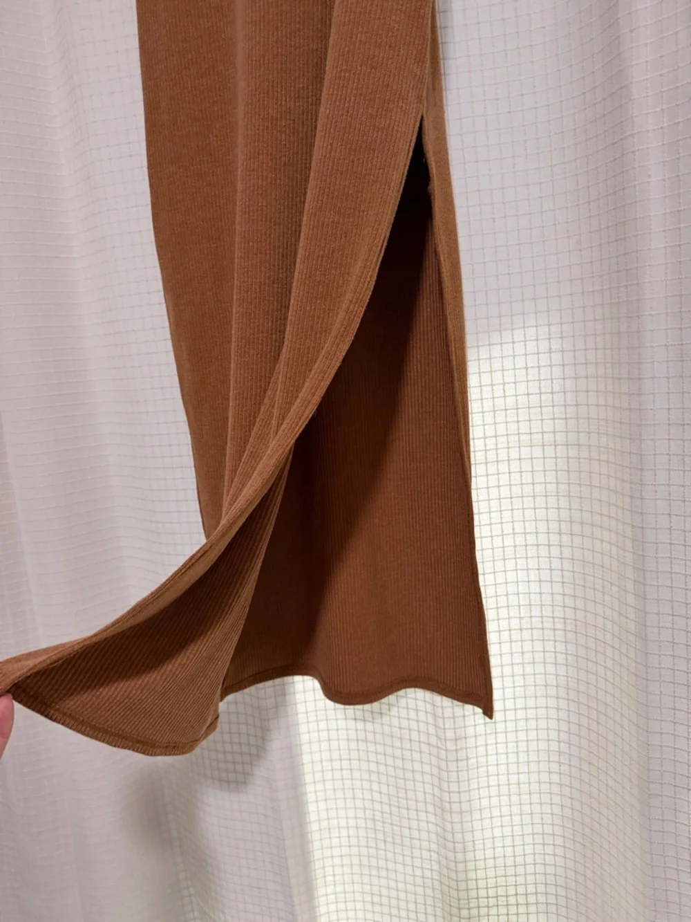 Vici & Hayley Luna Ribbed dress Carmel brown tan midi S Small spaghetti straps - Picture 8 of 11